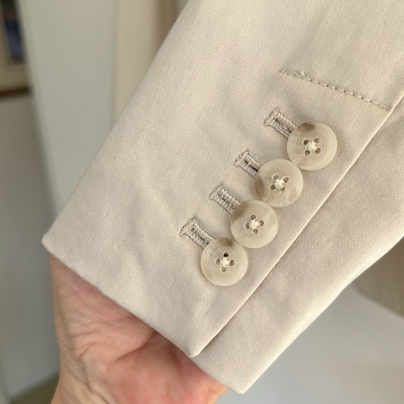 Banana Republic Blazer - Picture 5 of 9